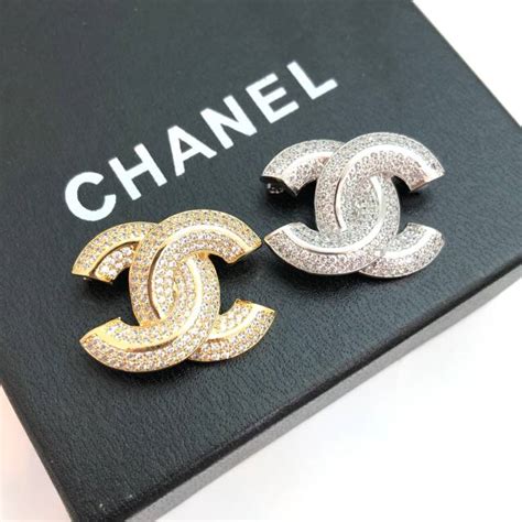 chanel cercei|brosa coco Chanel.